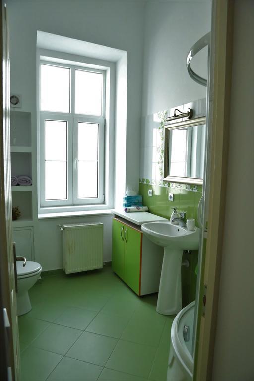 Casa Blanca Apartment Sibiu Bagian luar foto