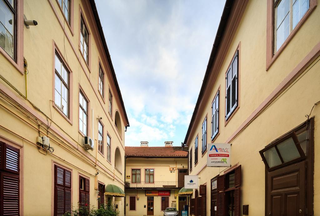 Casa Blanca Apartment Sibiu Bagian luar foto